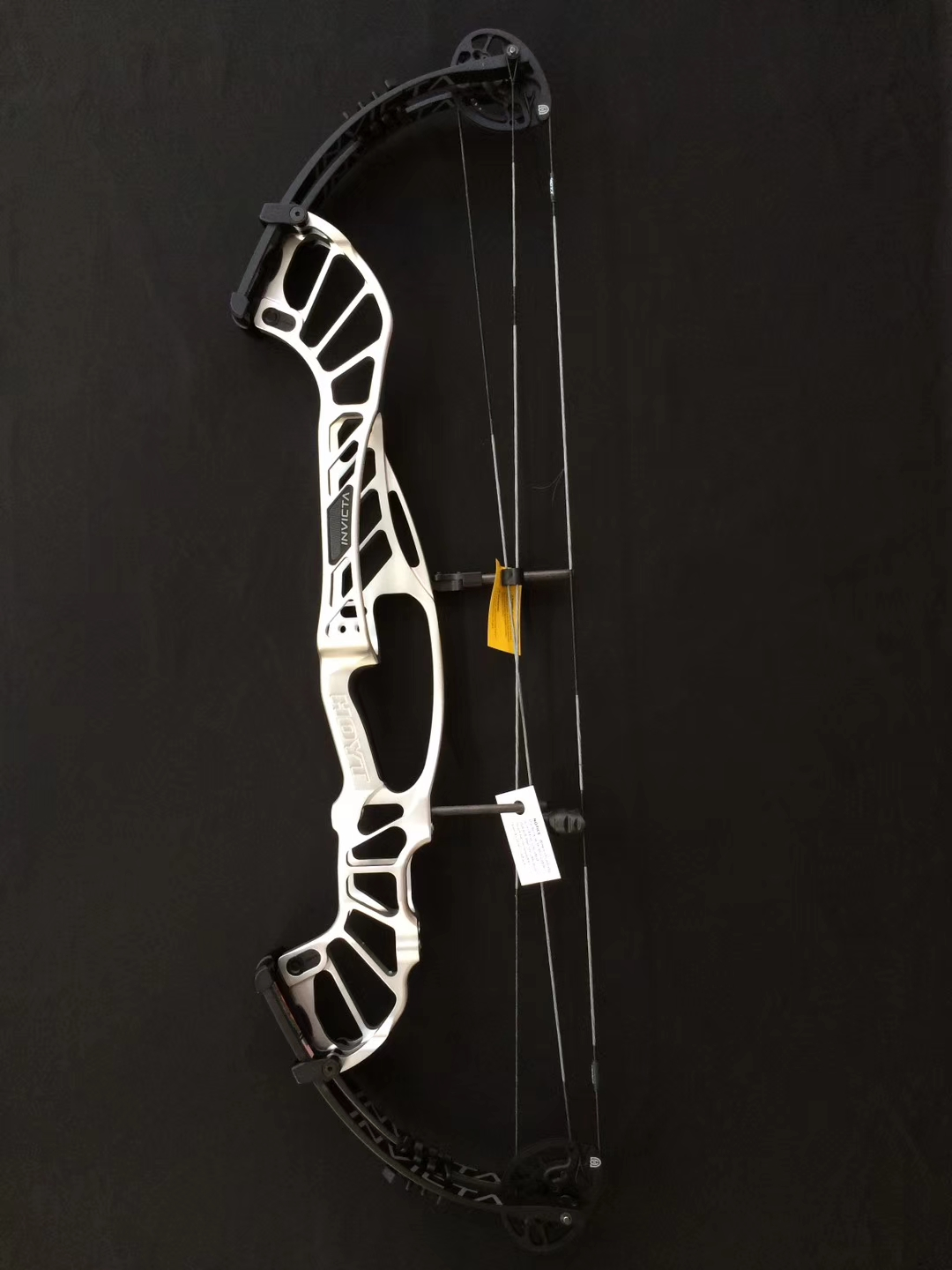 鑫盾体育 弓把 大满贯hoyt